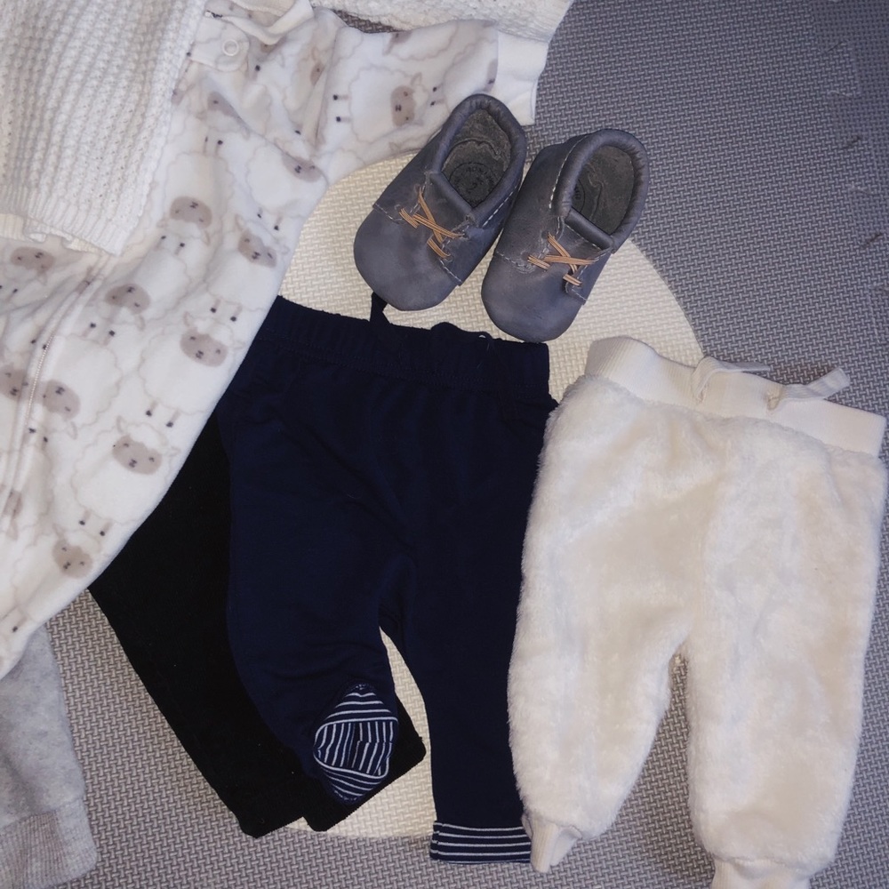 Baby clothes bundle. Ranging brands - Picture 2 of 7